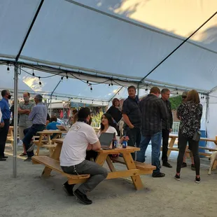 People not practicing  social distance or masks, AWFUL!!! I LEFT!!!