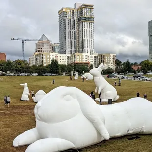 Intrude Bunnies | Instagram: @telephonesmoothie