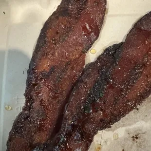 Extra crispy burnt million dollar bacon cooked until all the seasonings burned off... 1/10 worst million dollar bacon I&apos;ve had from anywhere