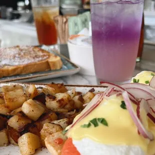 Smoked Salmon Benedict