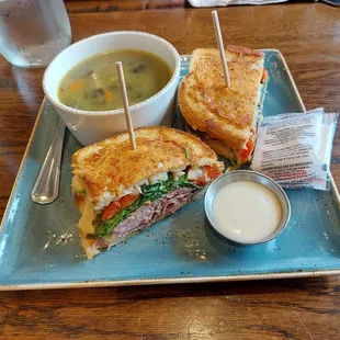 Roast Beef and Havarti Sandwich