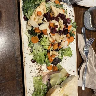 1/2 sandwich 1/2 salad combo