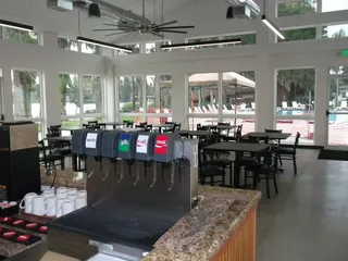 Bare Buns Cafe