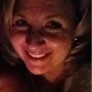 Melodie H.