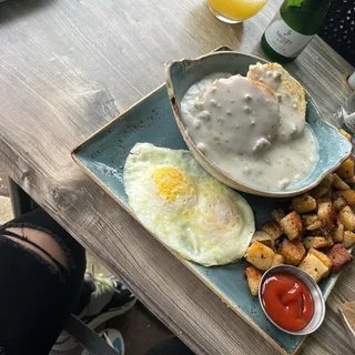 Biscuits and Turkey Sausage Gravy with Eggs