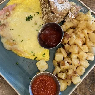 Ham & Gruyere Omelet