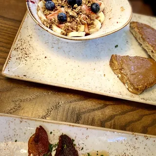 A.M. Superfoods Bowl