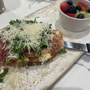 Prosciutto Toast