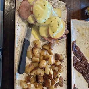 Eggs Benedict