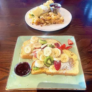 Top: Chickachinga with Potatoes Bottom: Floridian French Toast