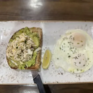 Avocado &amp; Crab toast w/ basted eggs w/o red onions