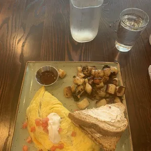 The Works omelette in the photo.