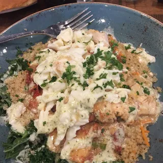 Pesto Chicken Quinoa bowl