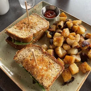 Market Veggie Sandwich