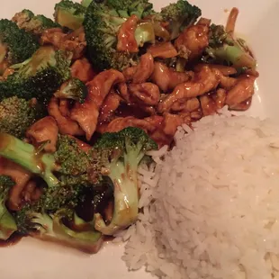Chicken and Broccoli with steamed rice