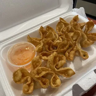Crab Rangoon - very good