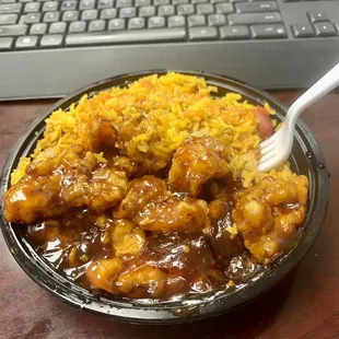 General Tso&apos;s Chicken Lunch