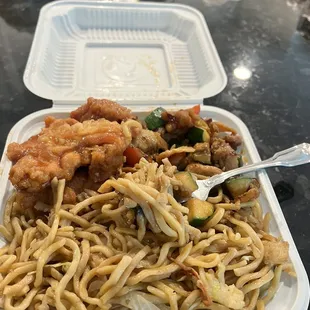 Orange chicken, kung pao chicken and noodles