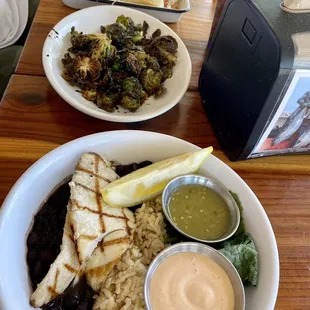 Grilled Mahi Mahi Bowl