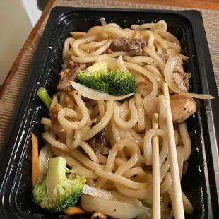 RN9. Yaki Udon