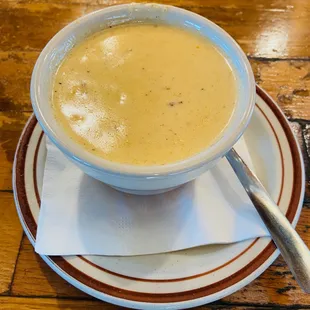 Corn and Crab Chowder. I wish that I had gone with a bowl instead of a cup of this delicious chowder.