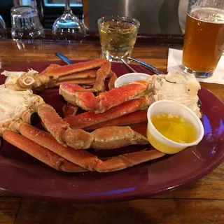 Steamed Crab Legs Platter