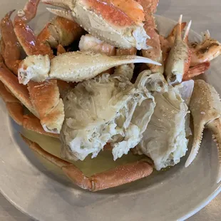 Crab legs claws hot &amp; cold
