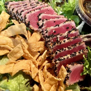 Seared ahi tuna (minus the seaweed salad &amp; green onions) - great portion size!