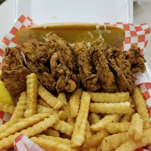 Fried Oyster Po Boy
