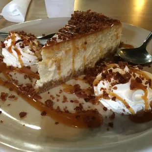 Maple bacon cheesecake