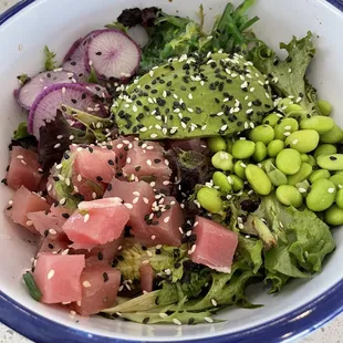 Tuna poke bowl