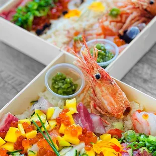 Deluxe Box &amp; truffle chirashi box | @whaevaeats