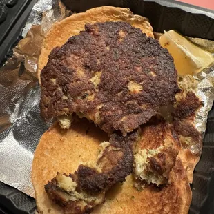 Worst crab cake ever! Dry af didn&apos;t even finish if.
