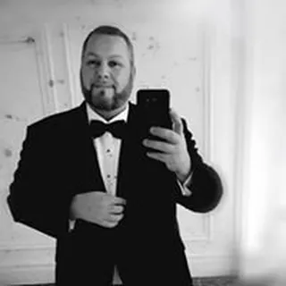 Steve F.