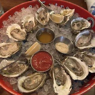 1 Dozen Local Oysters