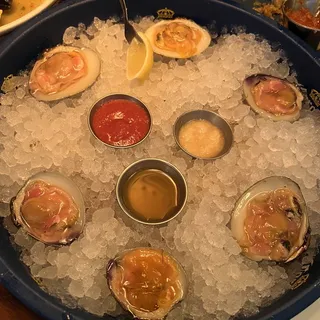 1/2 Dozen Top Neck Clams