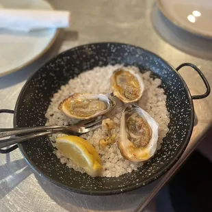 Tomato chili butter oysters