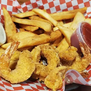 Fried shrimp basket