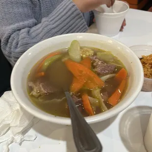 Caldo de res