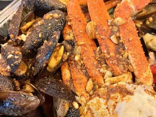 Mr. & Mrs. Crab