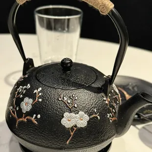 Beautiful teapot!