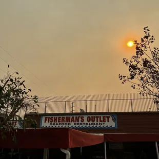 Fish n chips while Hollywood burning