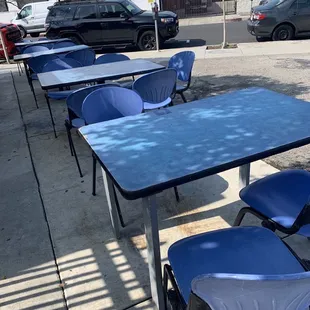 Cute clean tables outside to enjoy your meal!