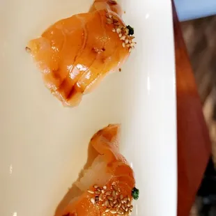 Salmon Nigiri