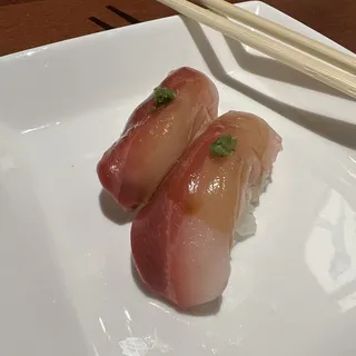 Yellowtail Nigiri