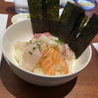 Sushi Bowl Lunch Menu Set