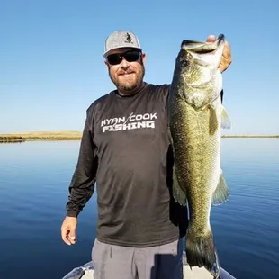 Catching Fall Bass with Ryan Cook | Manteca Fisherman's Warehouse Seminar 6 p.m. August 22