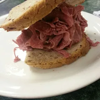 1/2 Corned Beef Sandwich