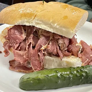 1/2 Pastrami Sandwich