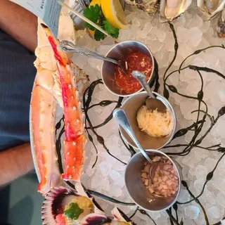 1/2lb Chilled King Crab